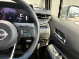 プロパイロット搭載車!高速道路や自動車専用道路での運転をサポートします。アクセル、ブレーキ、ステアリング操作を自動で行い、ドライバーの負担を軽減します。(※ご使用は高速道路でお願いいたします。)