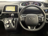 YouTubeにお車の紹介動画を掲載しております。画像ではわかりにくい細かなところまで紹介♪ご視聴用URLはお問合せください。