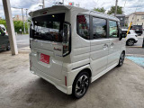 信頼と安心のアップルです。当店で買取をした車を厳選して並べさせて頂いております!下取りのご相談もお気軽に御相談ください!御不明な点・ご質問はお店までご連絡を下さい。無料電話 0078-6003-597420 です。