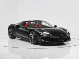外装色はNero Daytonaでございます。