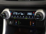 シートヒーターに加えてシートベンチレーションも搭載。寒い時期も暑い時期も快適に過ごせます。