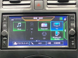 【メモリーナビゲーション】メモリーナビが付いているので、お出かけのときも迷わず目的地に到着出来ます♪♪データへのアクセスが早いので、スピーディーな操作感を求める方にオススメ★