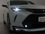 高輝度で点灯速度が速く、しかも消費電力の少ないLEDヘッドライトが装備されています!LEDの明るい光が走行中の視界の確保をサポートして、夜のドライブがより楽しく安全に運転できます♪