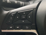 ステアリングスイッチです。ナビのオーディオコントロールが手元で行えます