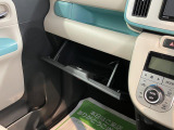 店内では季節で変わるダイハツオリジナルの美味しいスイーツとドリンクでおもてなしいたします。