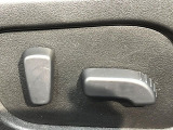 【パワーシート】スイッチ一つで簡単にシートの微調整が可能!電動だから力もいりません!快適なシートポジションにセットして、快適なドライブをお楽しみください。