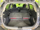 普段のお買い物や通勤、送迎等に十分な荷室スペースを確保しております。セカンドシートを倒すと、大きな荷物の積載も可能です♪