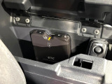 【ETC】高速道路の料金所をストレスなく通過!話題のスポットやサービスエリアに多い「スマートIC」利用時は必須のアイテムです。当店でセットアップを実施、ご納車当日からすぐにご利用いただけます!