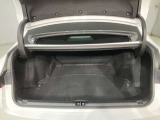レクサス車らしい細部までこだわった高級感と見る人を一目で虜にするエモーショナルな魅力を持ち合わせております。