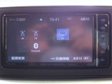 嬉しい装備です♪フルセグTV・DVD再生・Bluetoothオーディオに対応しています!!