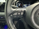 ステアリングスイッチ装備!運転しながら手元でオーディオの操作などができます。