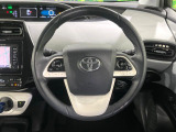 【レーダークルーズコントロール】高速道路での長距離走行が楽に!!自動で速度を保つクルーズコントロールが、衝突軽減システムと連携し、前方の車両を感知して車間を保つように速度調節してくれます!!