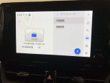 【ドライブレコーダー(前後方)】車載カメラの映像を内蔵メモリに録画。別のカメラを後付けすることなく映像を記録できます。録画した映像は、ディスプレイオーディオで確認可能!機能の詳細は展示店舗まで。