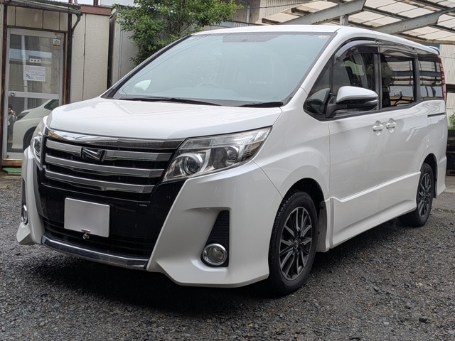 トヨタ ノア 