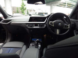 お車は【BMW Premium Selection名古屋南】に展示中!皆様のご来場、お問い合わせをお待ちしております! お問い合わせは、無料電話:0078-6043-6547まで!