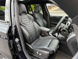 BMW Premium Selection 江戸川は、約20台の展示スペースがあり、常時新車拠店より厳選された認定中古車が続々と入庫しております。