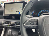 ステアリングは革巻き!しっとりと手に馴染む本革ならではの感触!確かな操作感!