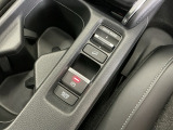 パーキングブレーキはスマートな電子制御式と合わせて渋滞時等にブレーキペダルから足を離しても停車状態を保持してくれるオートブレーキホールド機能で運転が楽になります。スタートはアクセルペダルを踏むだけ