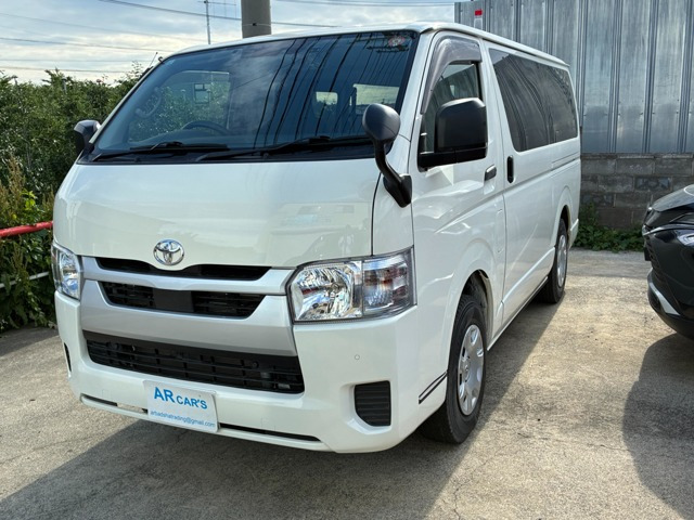 トヨタ ハイエースバン 