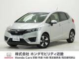 平成28年式、走行距離2.4万km。当店の営業時間は朝10時から18時、火・水定休です。