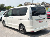 当店では軽自動車から普通車まで幅広くオールメーカーの車種・色・グレードを豊富に揃えております。