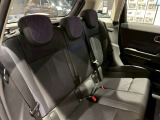 リアシートも使用感がほとんどなくとてもキレイです!