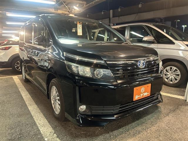 トヨタ ヴォクシー 