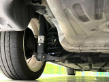 お車を安心してお乗りいただく為には、足回りの定期点検が欠かせません。サービスサポート(有償保証)では無料点検もご提供しており、安心のカーライフをお過ごしいただけるサポート体制が整っています。