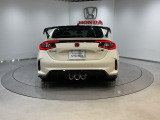 Honda認定中古車ディーラーだからこそ「安心 安全 信頼 満足」のサービスを提供いたします。保証制度やメンテンスパックはもちろん、安心のための自動車保険にJAFなども取り扱っております。