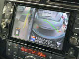 アラウンドビューモニターは車両の死角になりやすい左前のみを映し出すことが可能です。見えずらい場所をカメラで確認していただけるので、安全な駐車の手助けになります!