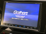 【純正8インチナビ】人気の純正ナビを装備。オーディオ機能も充実しており、Bluetooth接続すればお持ちのスマホやMP3プレイヤーの音楽を再生可能!毎日の運転がさらに楽しくなります!!