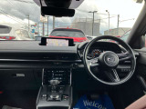 見晴らしが良く開放的な車内。視界も良好でストレス無く快適なドライブをご提供できます♪