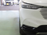 LEDヘッドライトは、点灯の瞬間から光量を発揮し、突然暗くなるトンネルなどでの安定感を高めます。