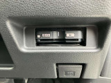 高速道路の料金所も、スムーズに通過できる、ETC車載器を装備しています。