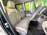 運転席シート廻りは使用感も少なく、良好な状態となっています。丁寧に使われていたことがよくわかりますね。