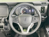 【純正革巻きステアリング】上質な革を使用することで、手にしっかり馴染みとても運転しやすいハンドルです♪