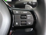 ◆渋滞追従機能付アダプティブクルーズコントロール◆カメラが先行車との車間距離を測定。高速道路の渋滞時に適切な加減速を行い運転者がアクセルやブレーキを操作せずに走行、停車出来るよう支援します。