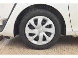 タイヤサイズ185/60R15となります。