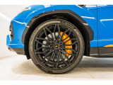 Orange calipers