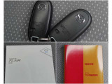 取説&メンテナンスノートもばっちり!スマートキーも2つ揃っています!