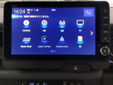 ナビゲーションはフルセグTV、インターナビ対応のGathers純正メモリーナビを搭載しています。Bluetoothオーディオ機能がありますので、スマートフォンなどの音楽も再生できます。