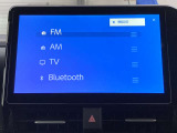 ブルートゥースに接続することにより、スマホに入ったお気に入りの音楽を車内で楽しむことができます♪あると本当に便利な機能になっています!