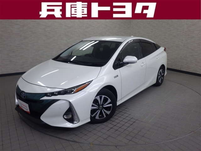 トヨタ プリウスPHV 