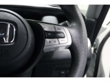 Hondaセンシングの機能のひとつ、アダプティブクルーズコントロール付!アクセルから足を離しても設定したスピードと前車との車間を保ち走行してくれます!車線維持もアシスト☆高速道路で疲労軽減ですね☆