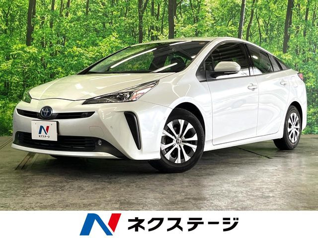 トヨタ プリウス 