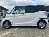 雪道でも安心の4WDのお車も多く取り揃えています。