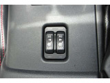 格安のオススメ車を多数展示しております。ぜひ、ご来店・お問い合わせください。
