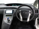 運転席廻りです。