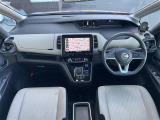 セレナ 1.2 e-POWER ハイウェイスターV 修復歴無し