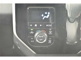 お好きな温度に設定すれば自動的に温度を調節、車内を快適空間に仕上げてくれます。